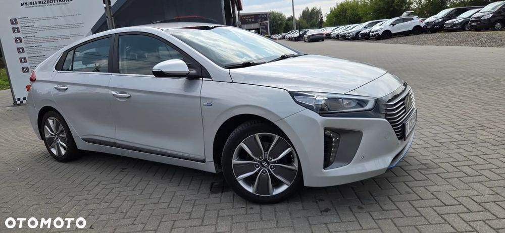 Hyundai IONIQ 1.6 GDI Premium - 21