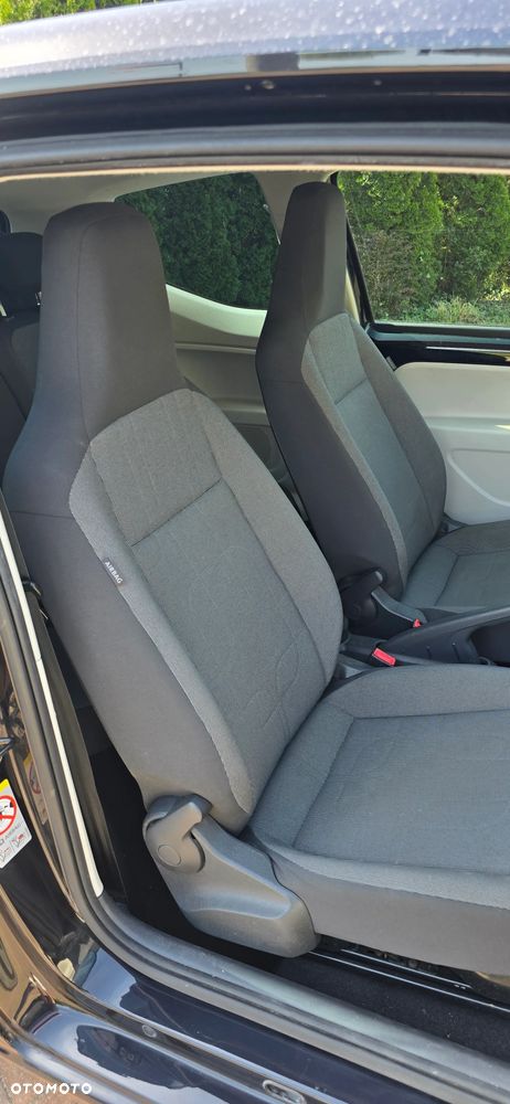 Volkswagen up! 1.0 move - 16