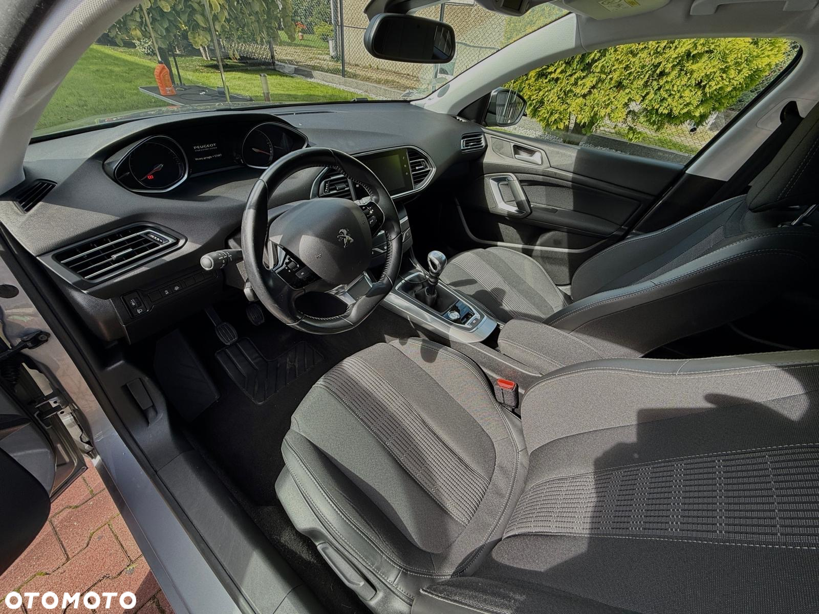 Peugeot 308 SW 1.5 BlueHDi Access S&S - 12
