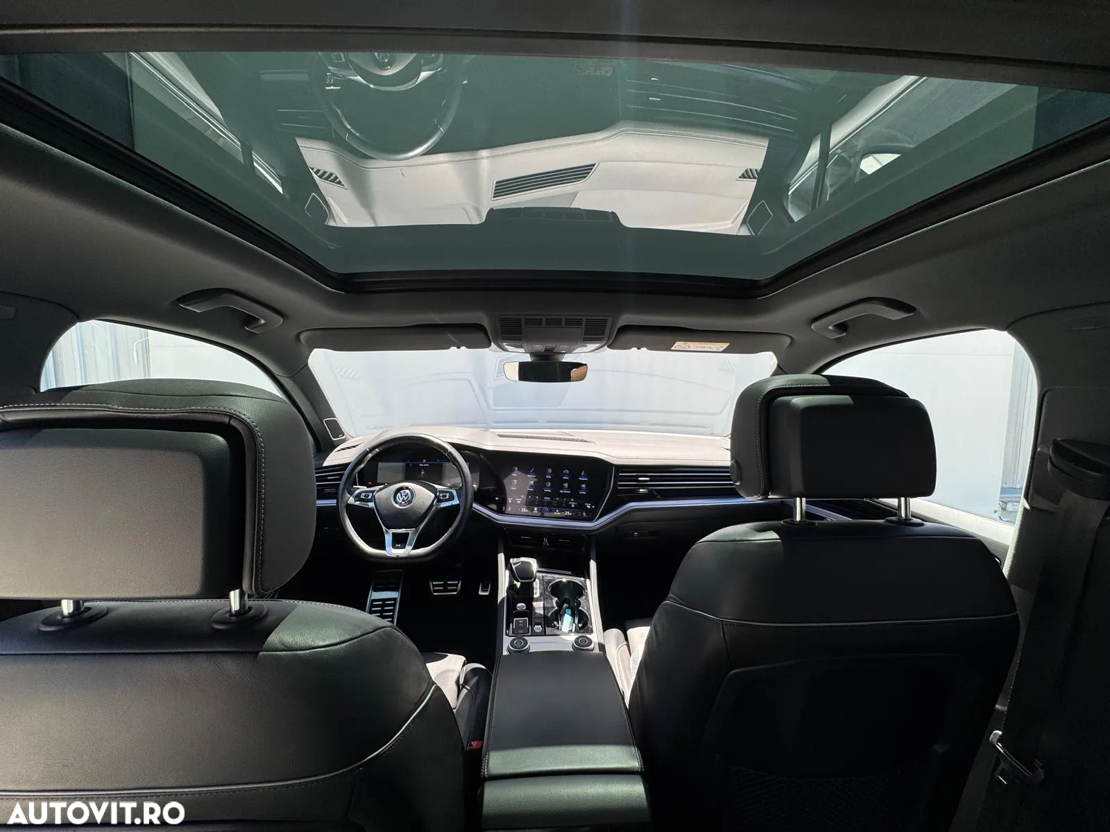 Volkswagen Touareg V6 TDI R-Style - 29