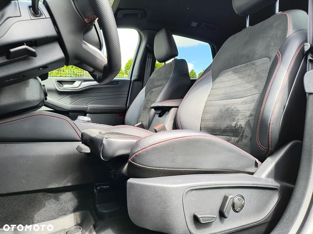 Ford Kuga - 16