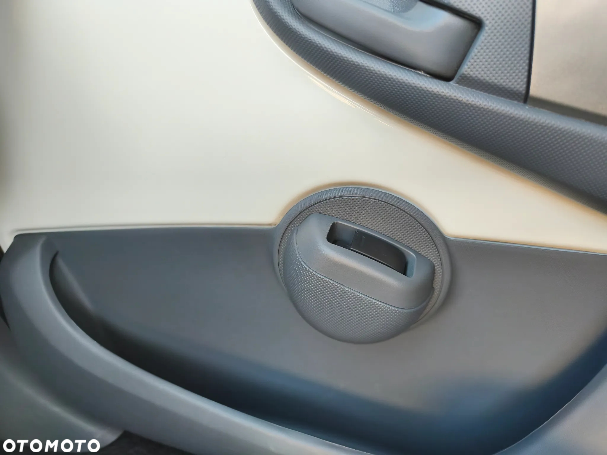 Toyota Aygo - 14
