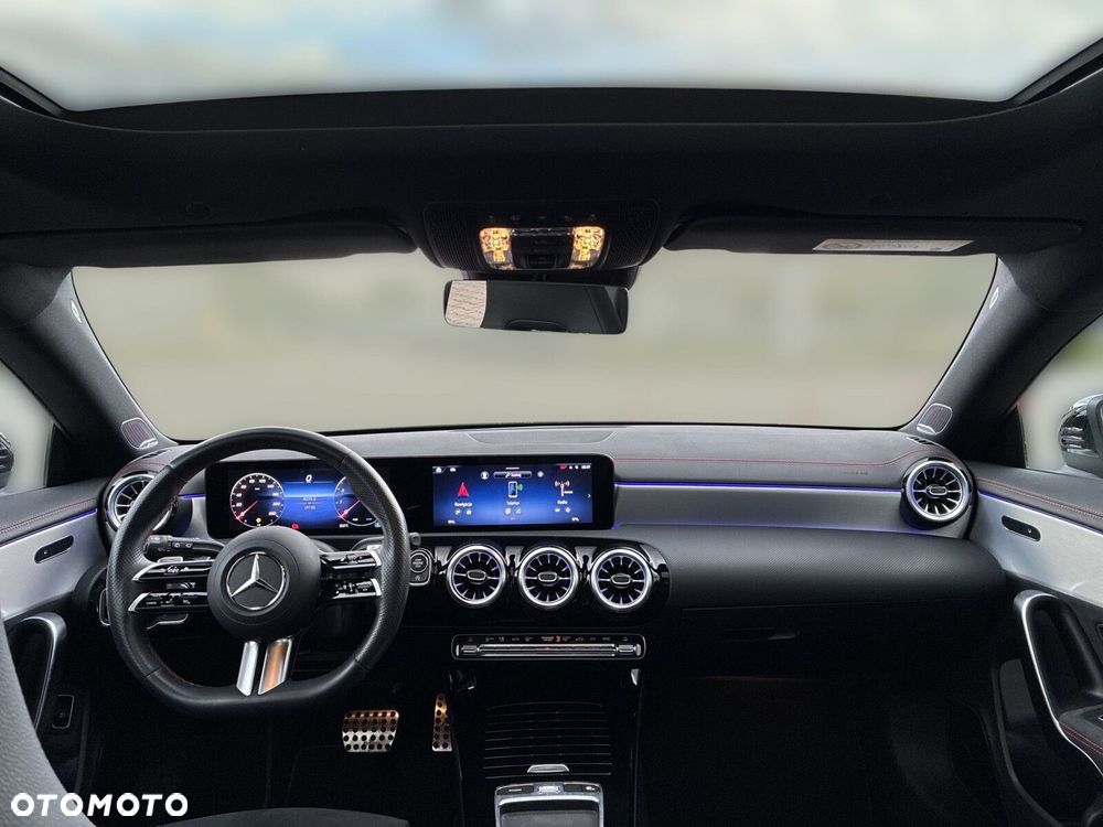 Mercedes-Benz CLA 200 AMG Line 7G-DCT - 13