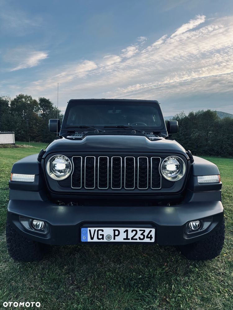 Jeep Wrangler - 10