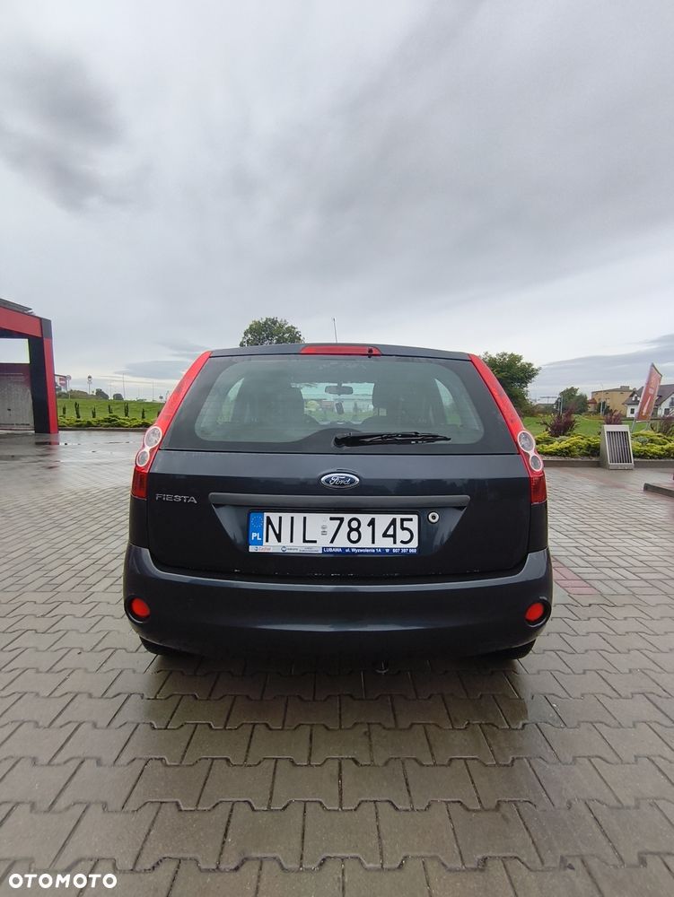 Ford Fiesta - 5