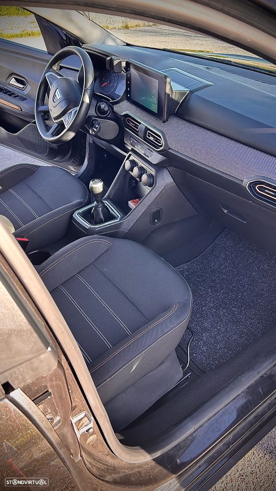 Dacia Sandero - 5