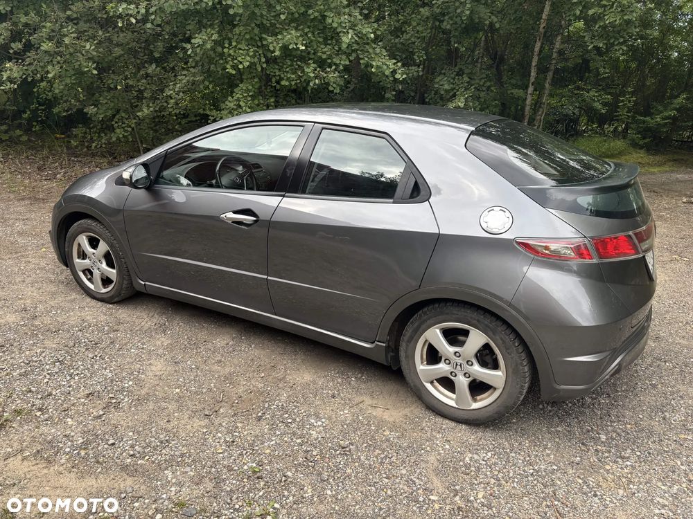 Honda Civic 1.4 Comfort - 2