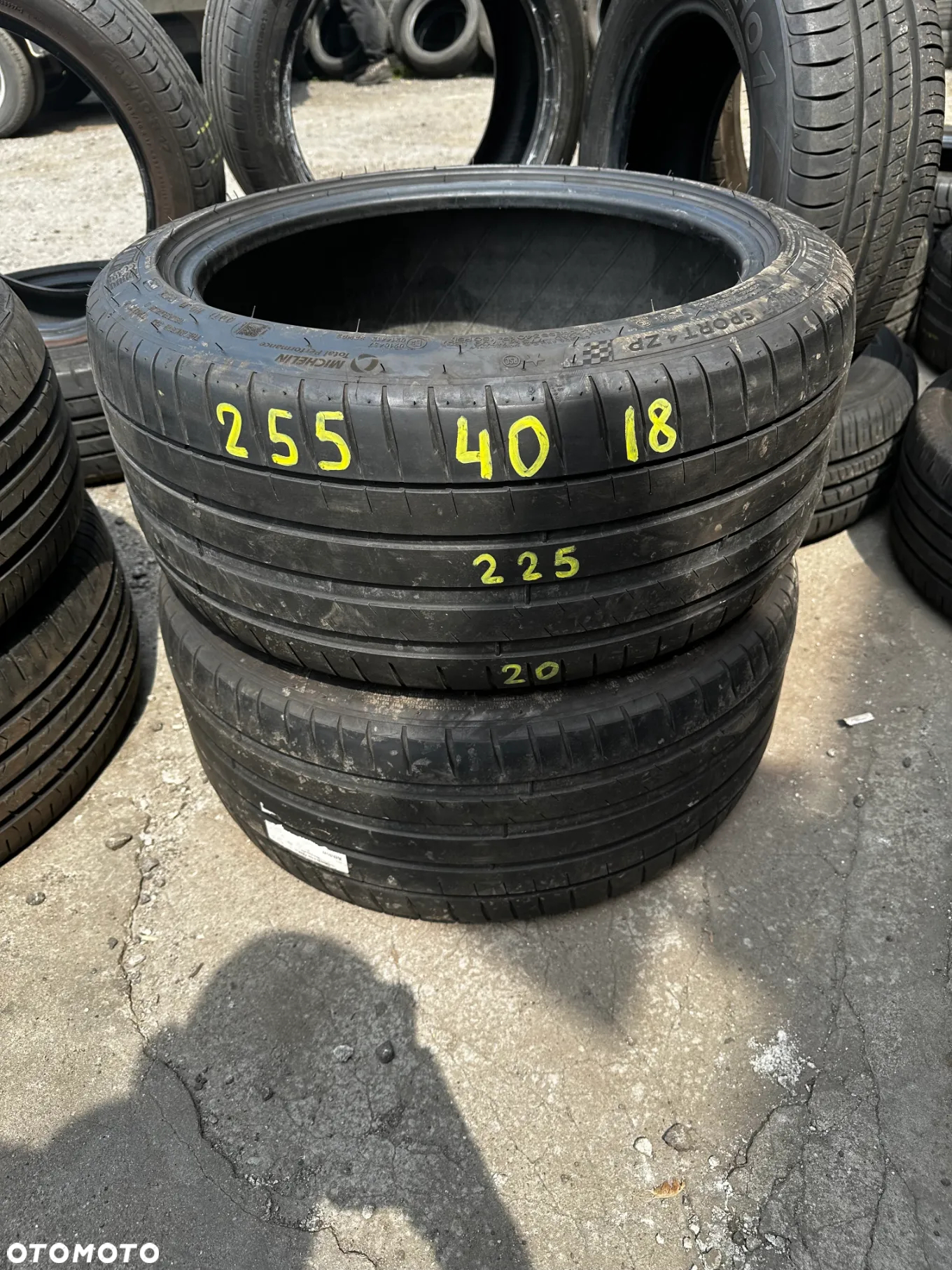 255/40x18 Michelin - 3