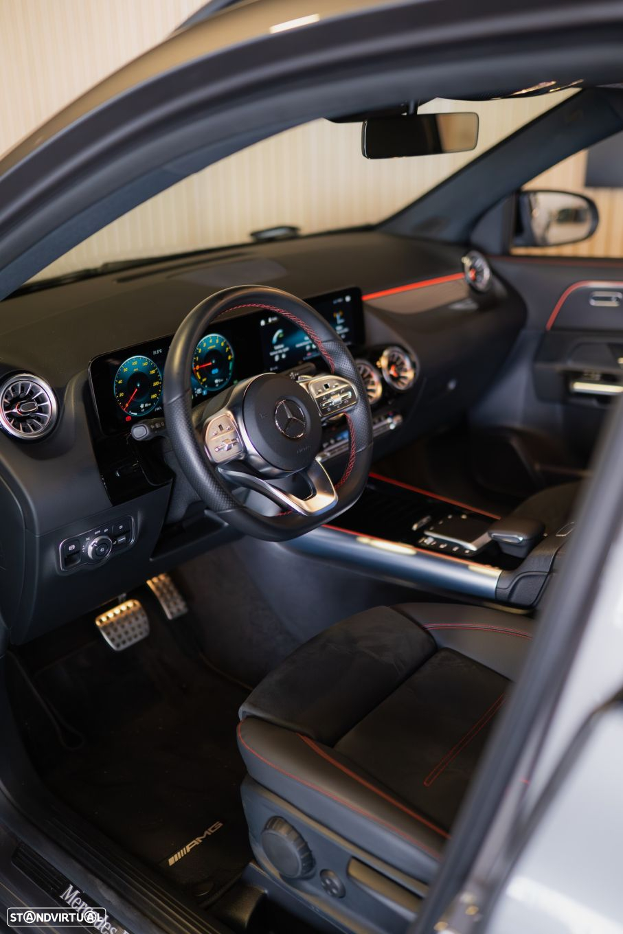 Mercedes-Benz GLA 250 e AMG Line - 2