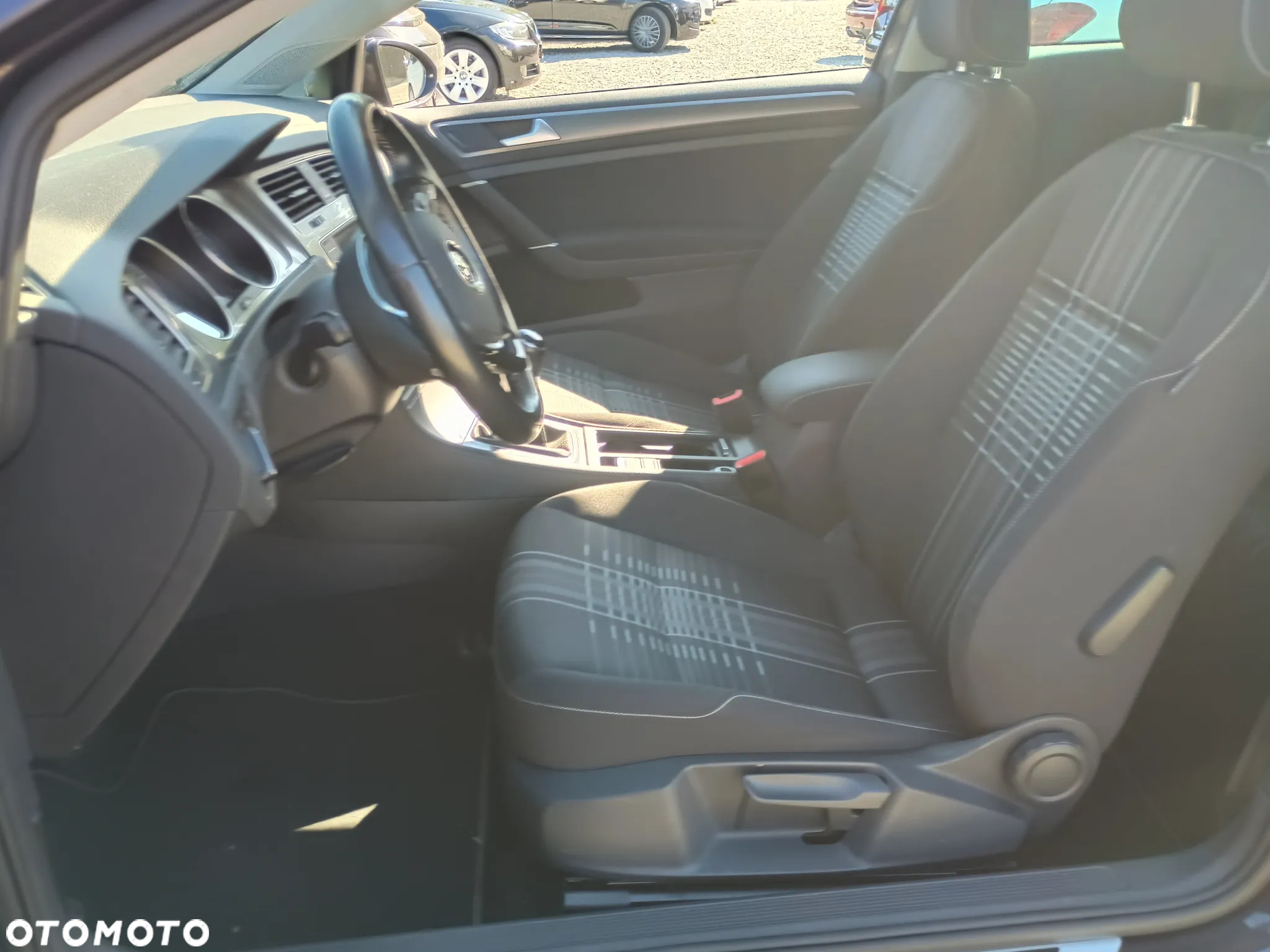 Volkswagen Golf 1.2 TSI BlueMotion Technology Cup - 6