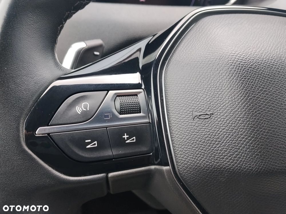 Peugeot 3008 1.5 BlueHDi Allure Pack S&S EAT8 - 22