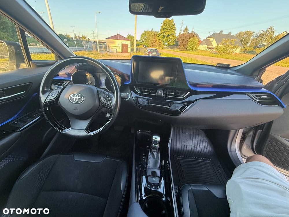 Toyota C-HR 1.8 Hybrid Prestige - 10