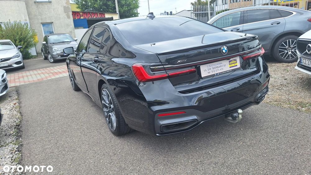 BMW Seria 7 750i xDrive - 4