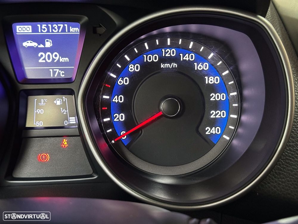 Hyundai i30 CW - 20