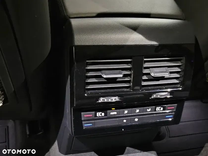 Volkswagen Touareg 3.0 V6 TDI SCR 4Mot Elegance - 7