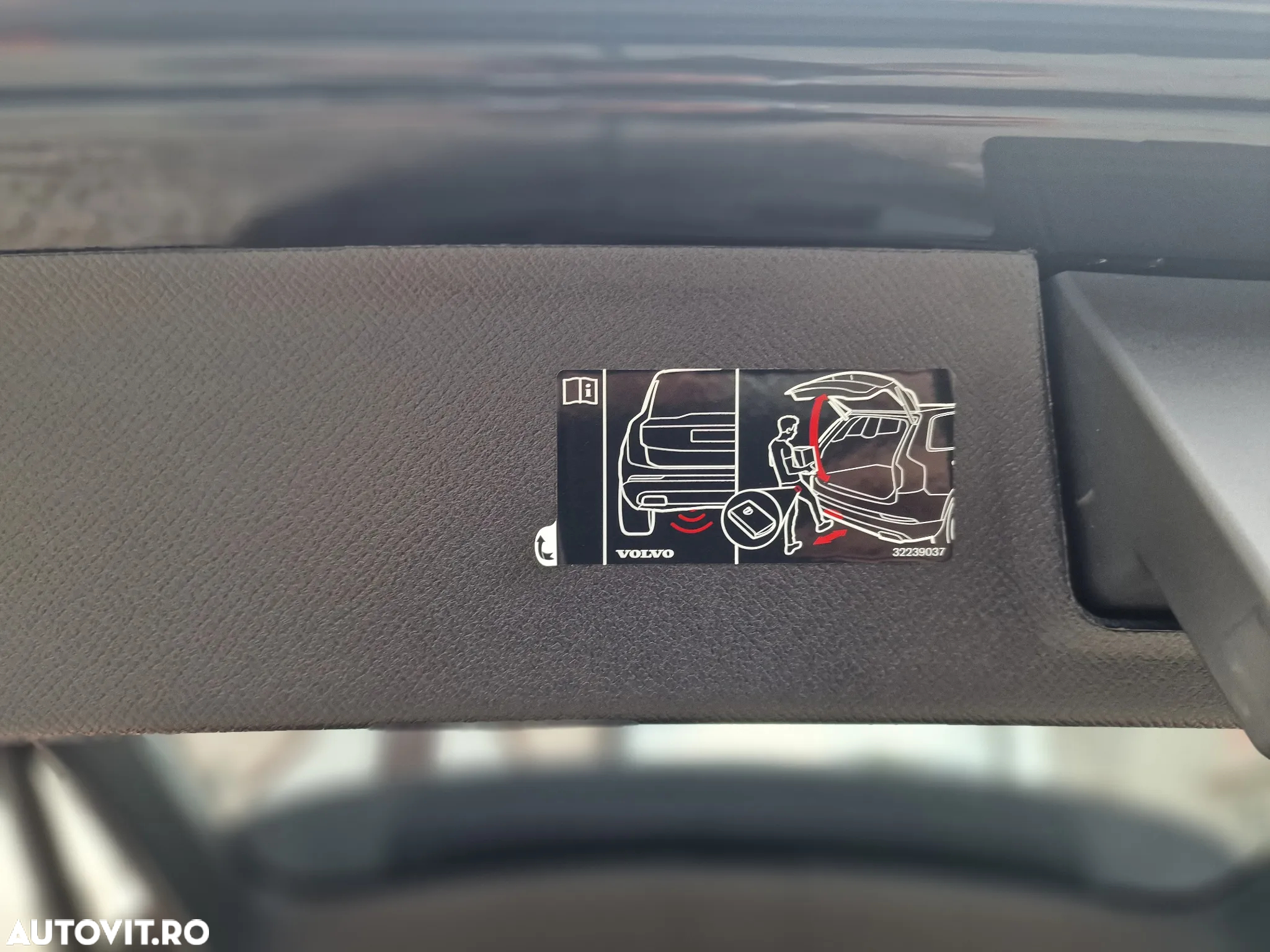 Volvo XC 90 T8 AWD Twin Engine Geartronic RDesign - 21