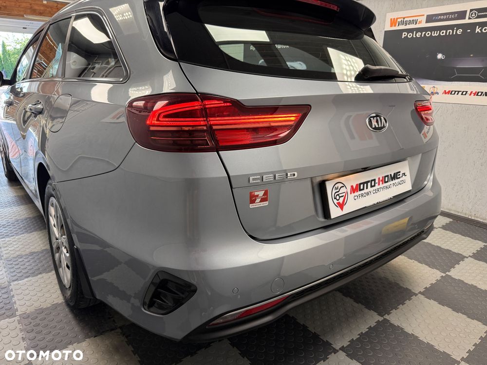 Kia Ceed - 19