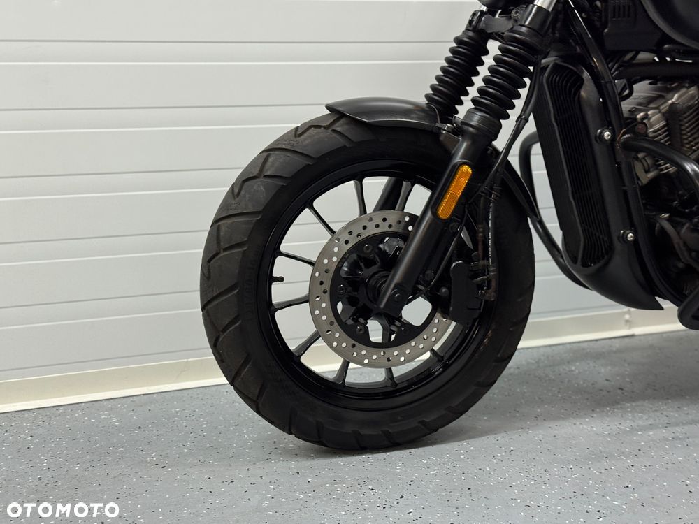 Hyosung GV - 15