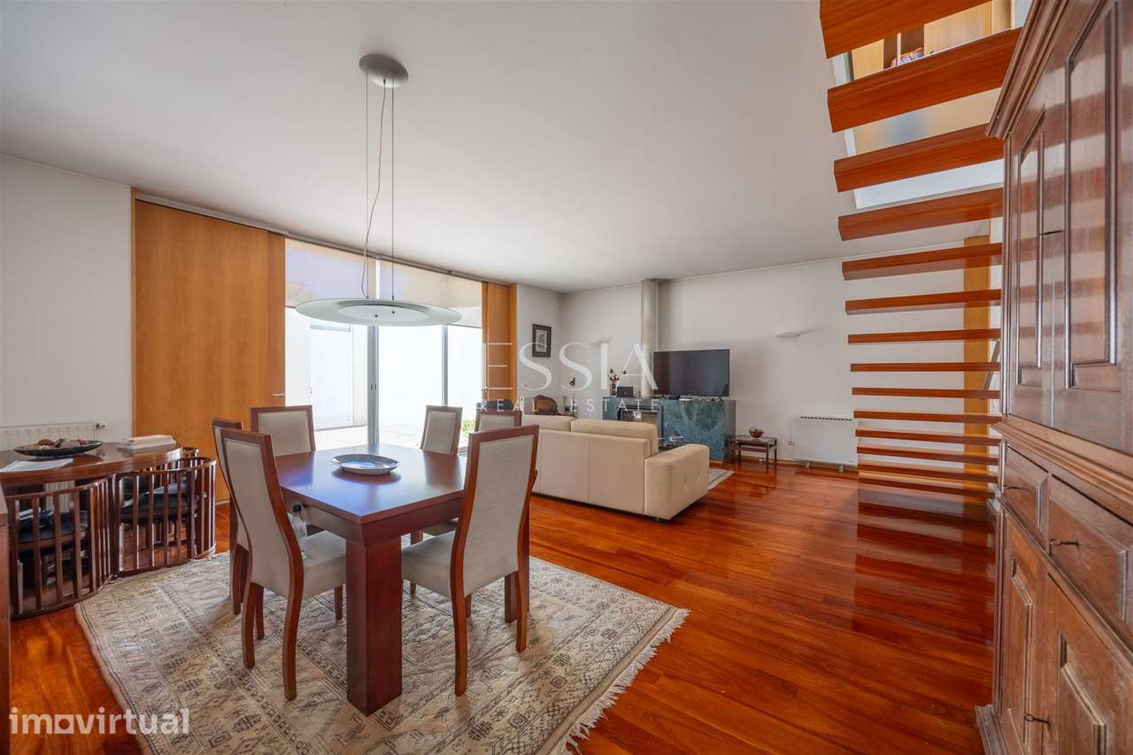 Moradia T3 Matosinhos | Moradia Duplex Centro Histórico Pronta Habitar - Grande imagem: 4/38