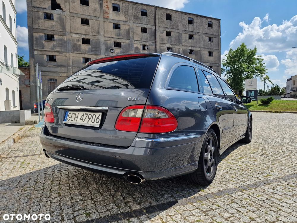 Mercedes-Benz Klasa E - 7