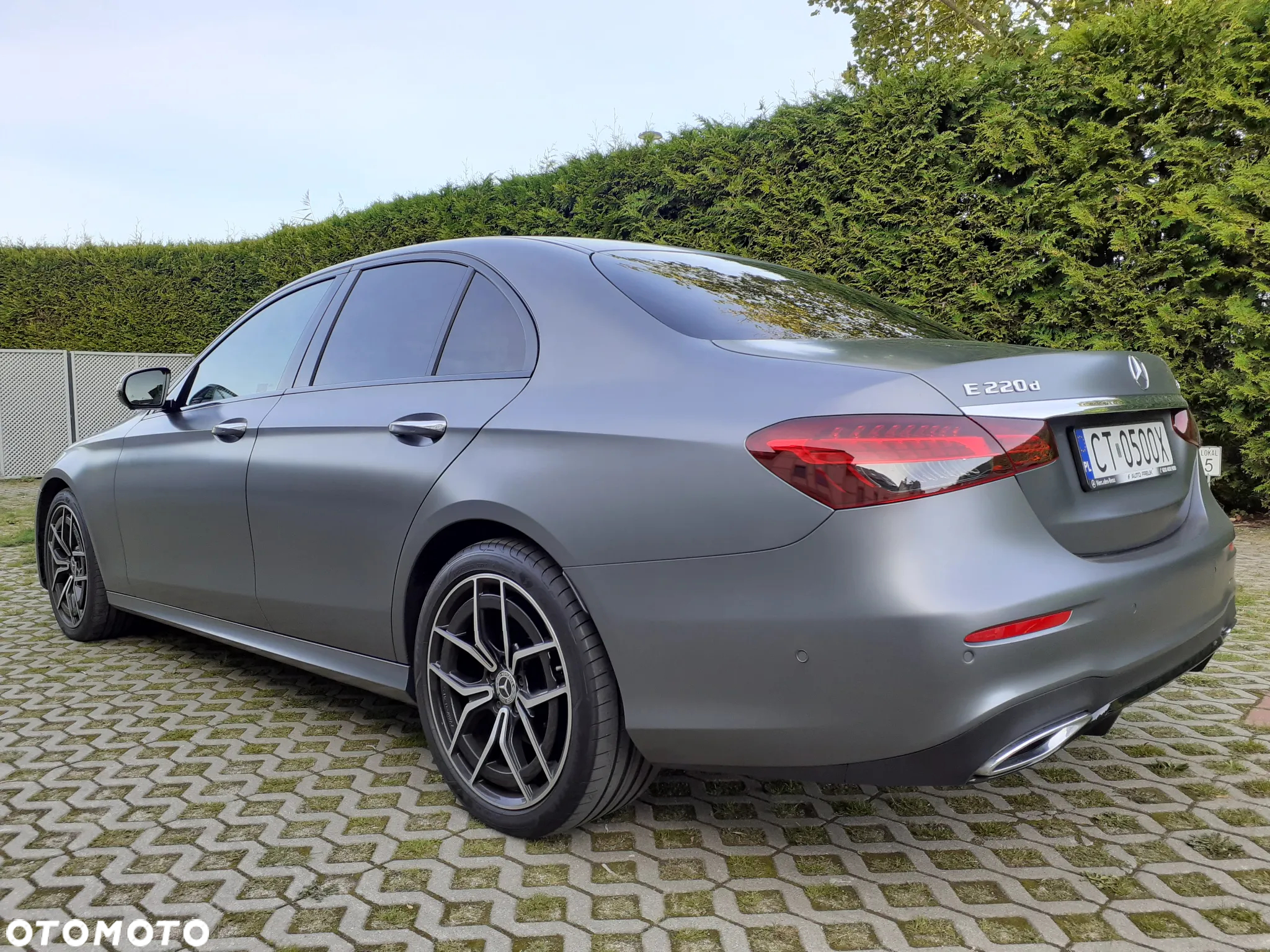 Mercedes-Benz Klasa E - 12