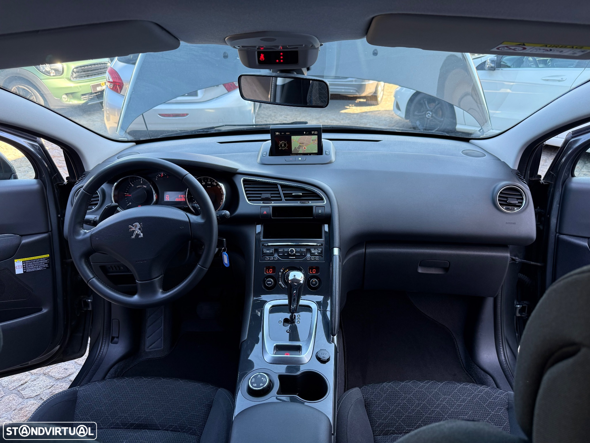Peugeot 3008 1.6 e-HDi Business Line 2-Tronic - 49
