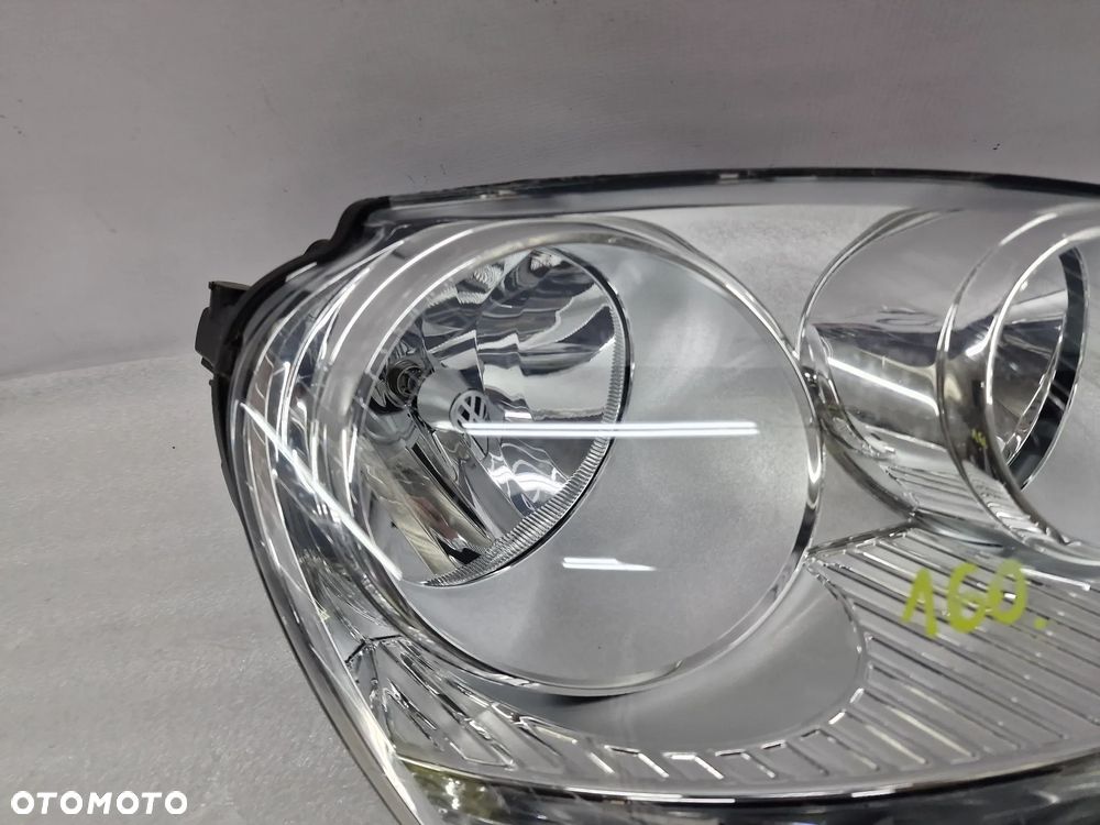 VW GOLF V 1K0 03-08 PRAWA LAMPA PRZEDNIA PRZÓD , NR 1K6941006N , NR AUKCJI LA160 - 4