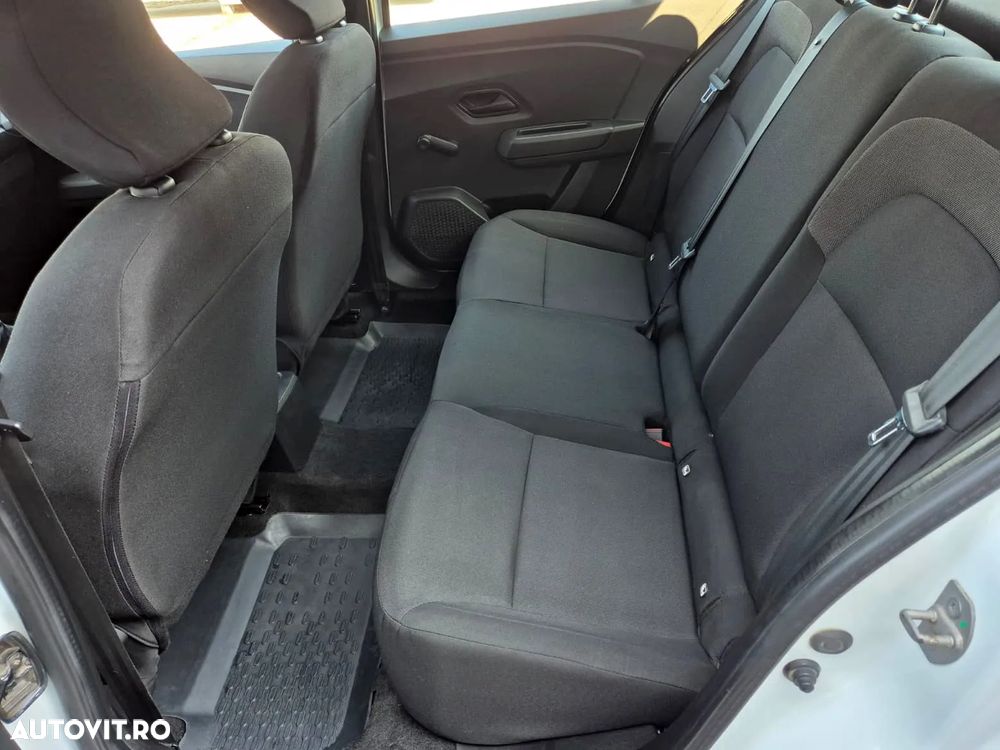 Dacia Logan ECO-G 100 Essential - 18