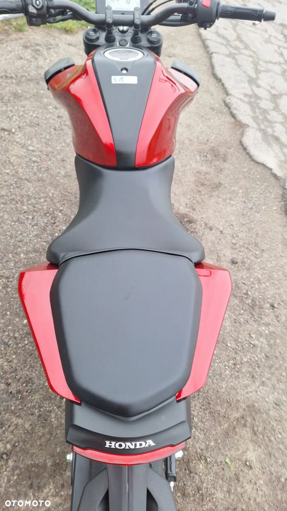 Honda CB - 24