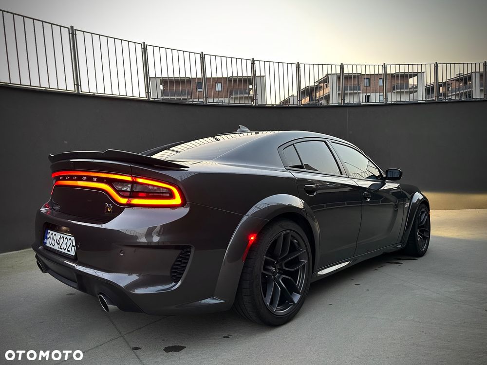Dodge Charger 6.4 Scat Pack Widebody - 20