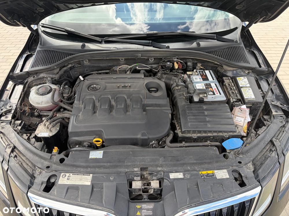 Skoda Octavia 2.0 TDI SCR Style DSG - 22