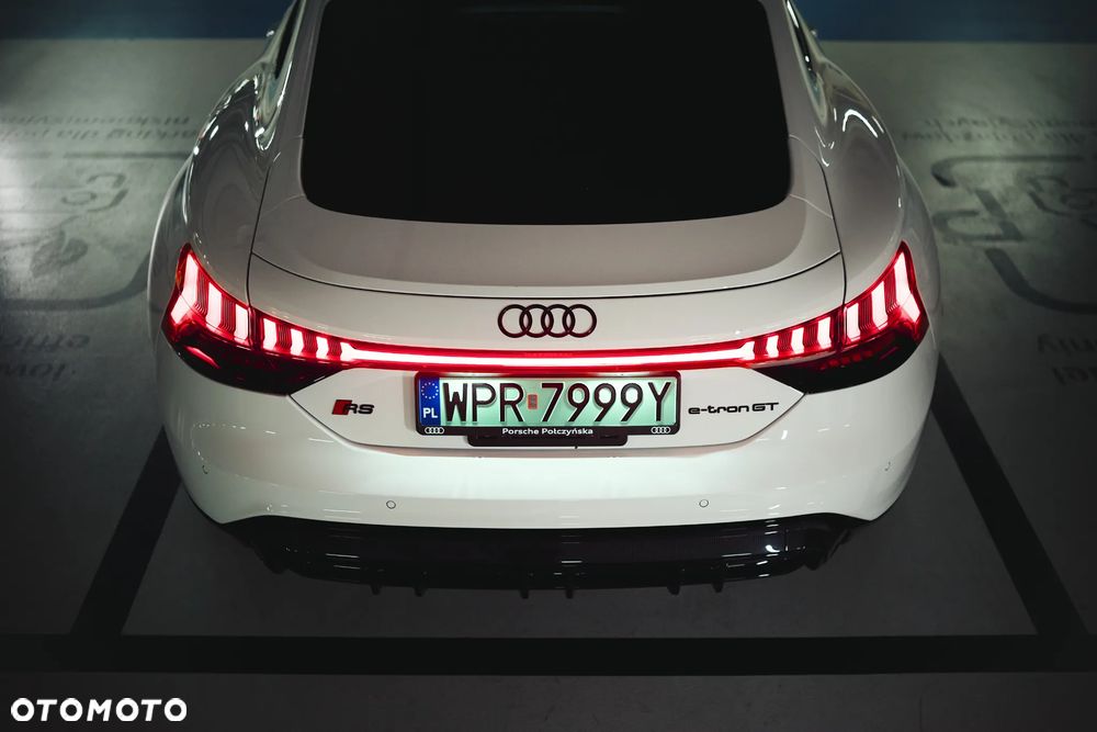 Audi RS e-tron GT - 5