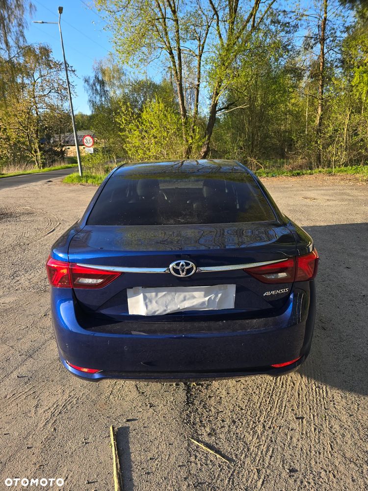 Toyota Avensis 1.8 Premium - 6