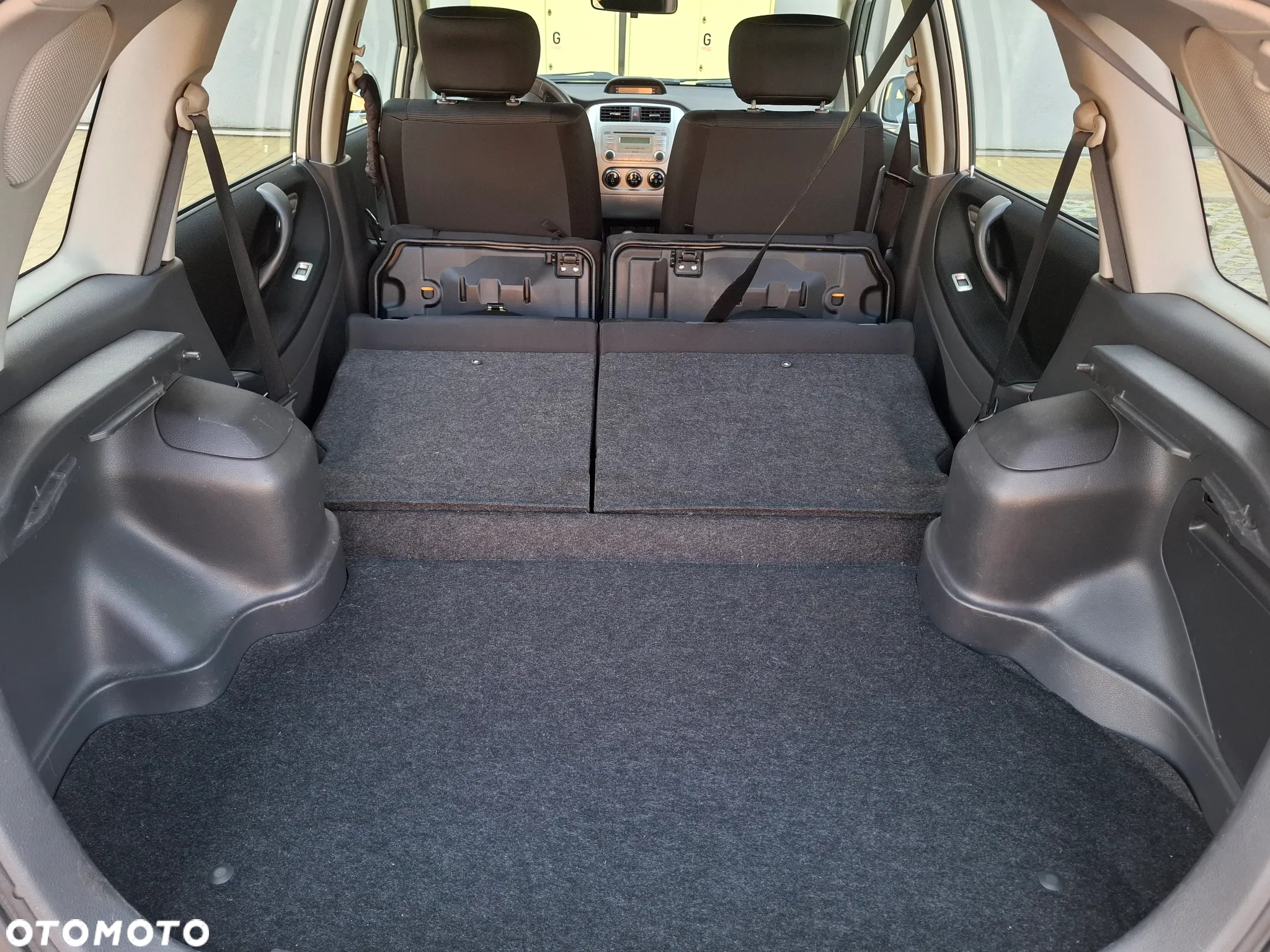 Suzuki Liana 1.6 Comfort - 4
