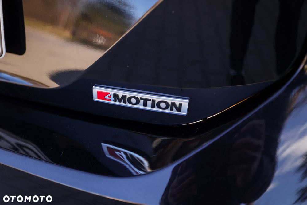 Volkswagen Passat 2.0 TDI SCR (BlueMotion Tech) 4Mot DSG Highline - 26