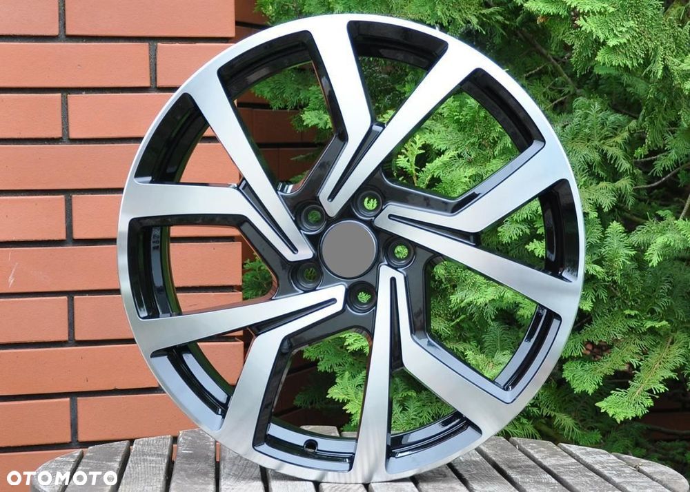1154 MB FELGI 15 5x100 VW POLO BORA GOLF IV 4 - 3