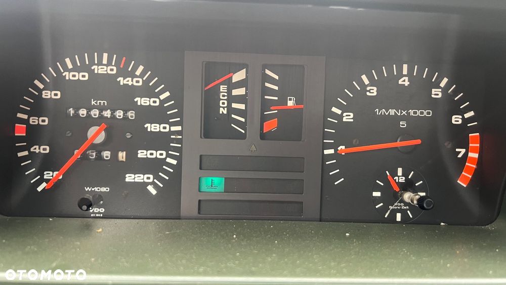 Audi Coupe 2.0 GT - 11