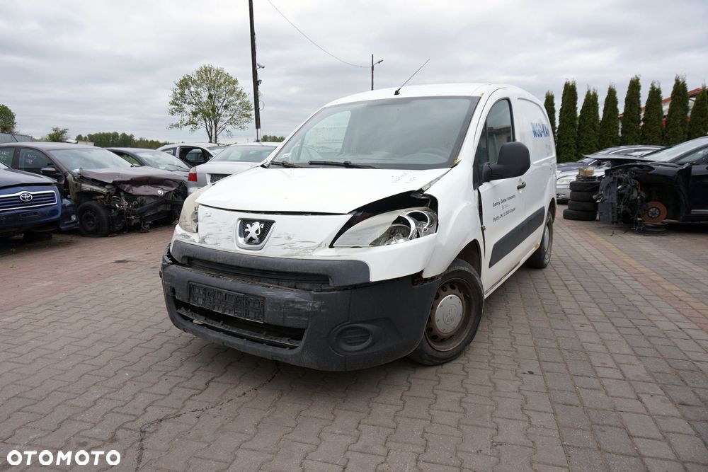PEUGEOT PARTNER III B9 2010 EWPA 1.6 HDI DV6BTED4 75KM 20DP48 BIAŁY na części - 1