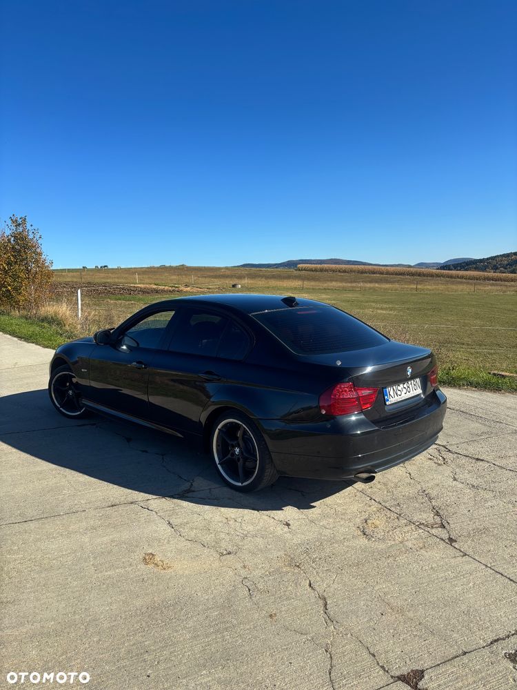 BMW E90