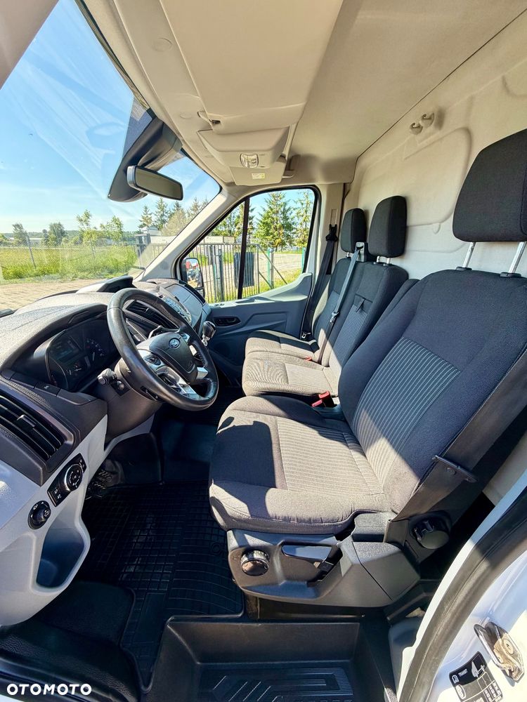 Ford Transit - 9