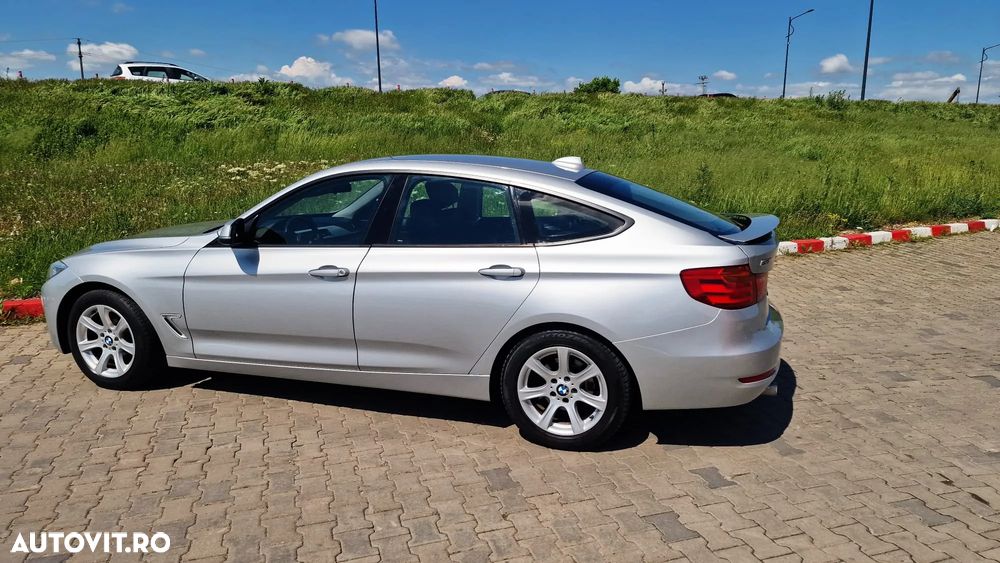 BMW Seria 3 320d Aut. Sport Line - 16