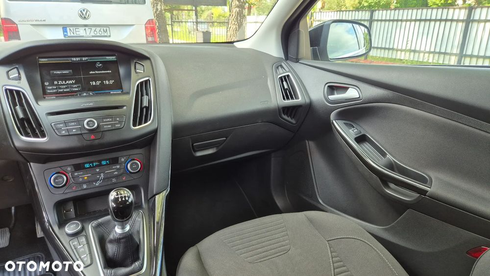 Ford Focus 1.5 TDCi Titanium - 10