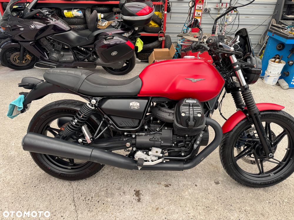 Moto Guzzi V85 - 7