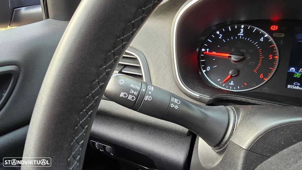 Renault Mégane 1.5 Blue dCi Intens - 13