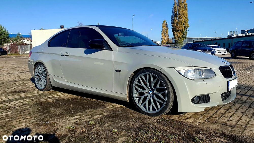 BMW Seria 3 320d M Sport Edition - 20