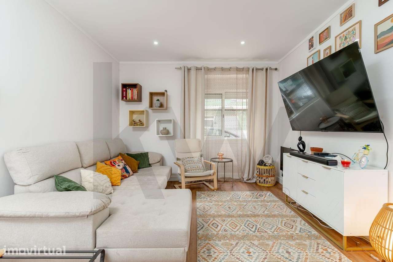 Apartamento T2 Renovado com Logradouro, Moita - Grande imagem: 5/31