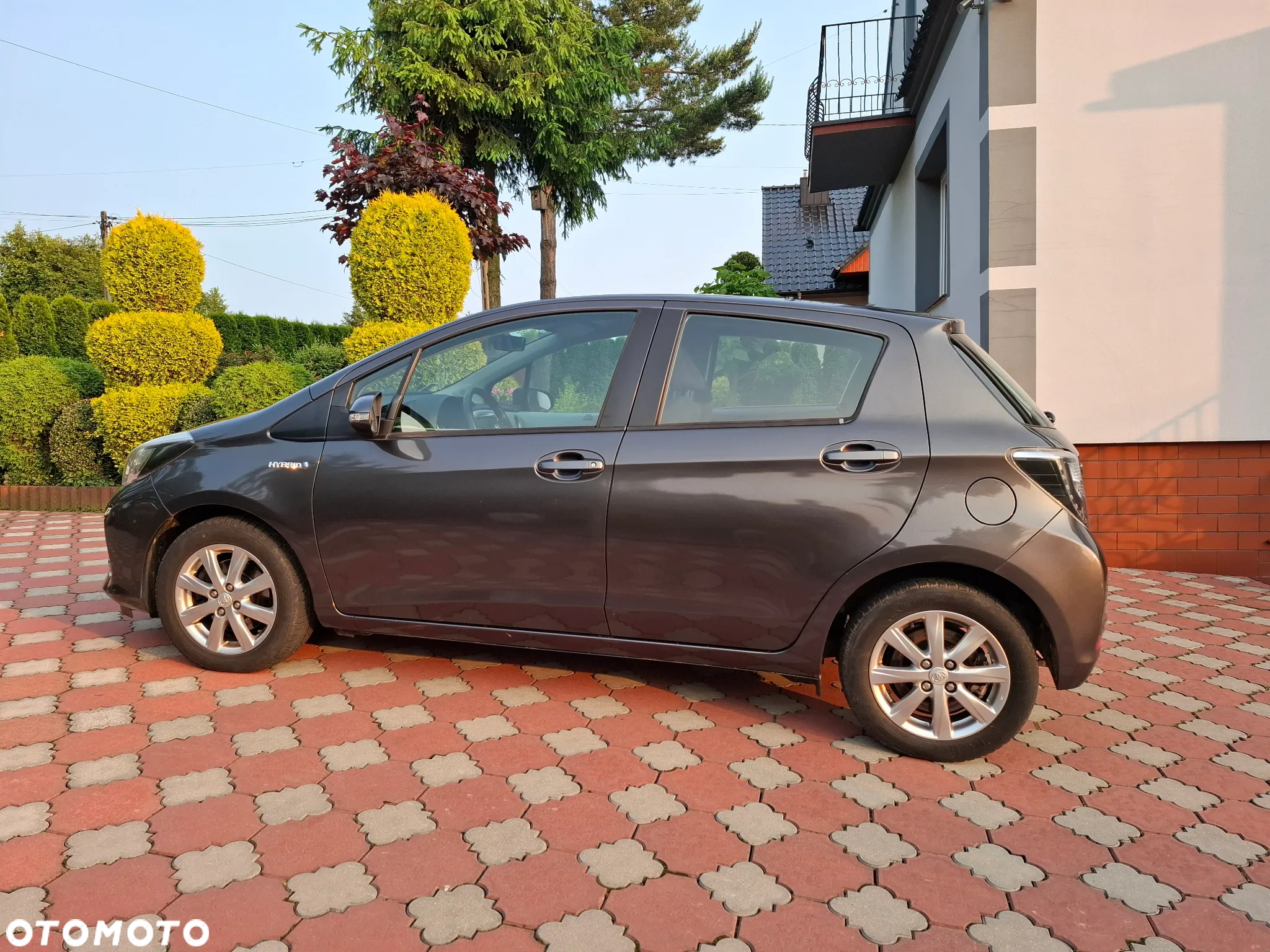 Toyota Yaris Hybrid 1.5 VVT-i Comfort - 8