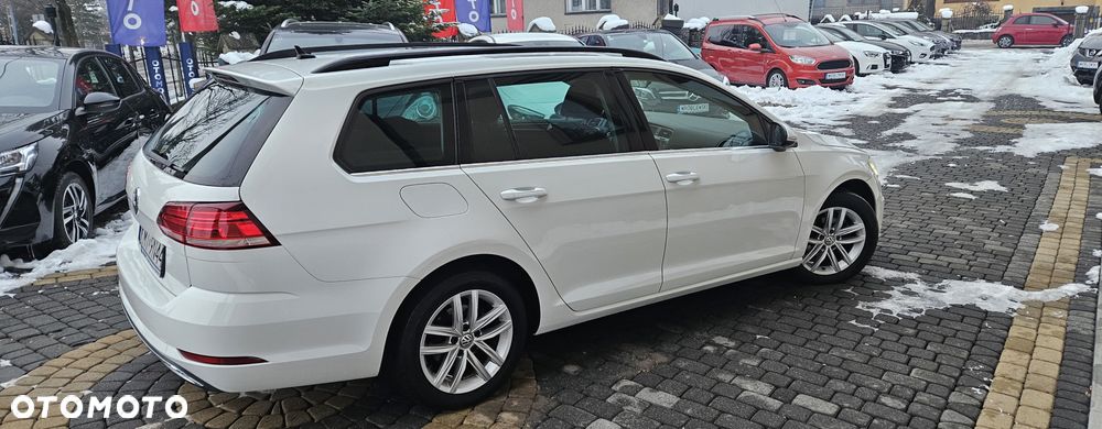 Volkswagen Golf 2.0 TDI SCR DSG Active - 10