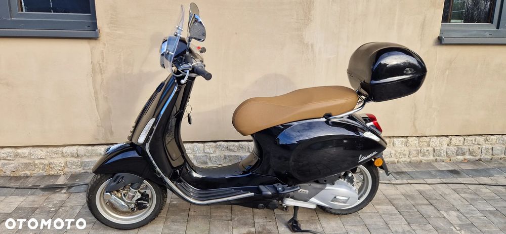 Piaggio Vespa - 12