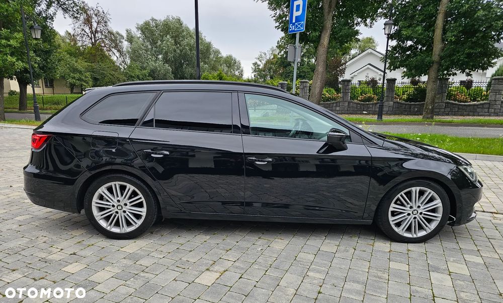 Seat Leon 2.0 TDI DPF Start&Stop XCELLENCE - 4
